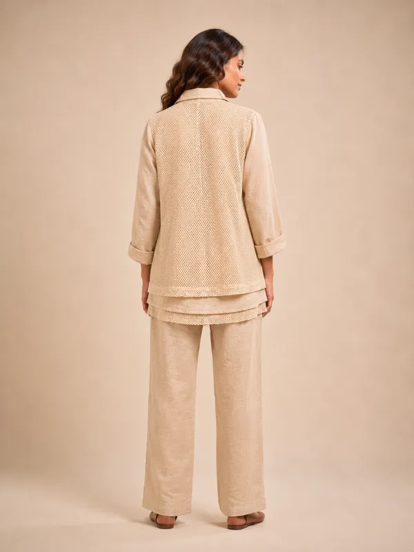 Floral_Embroidered_Crochet_Co_Ord_Set