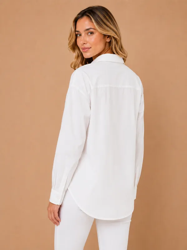 Daisy_White_Glow_Shirt