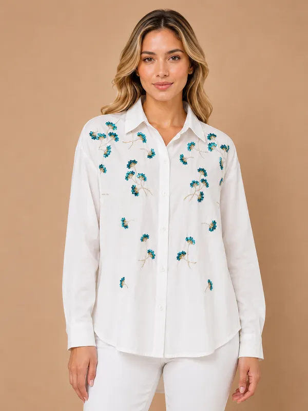 Daisy_White_Glow_Shirt