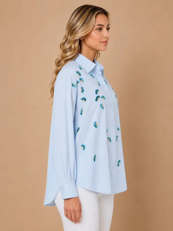Daisy_Blue_Glow_Shirt