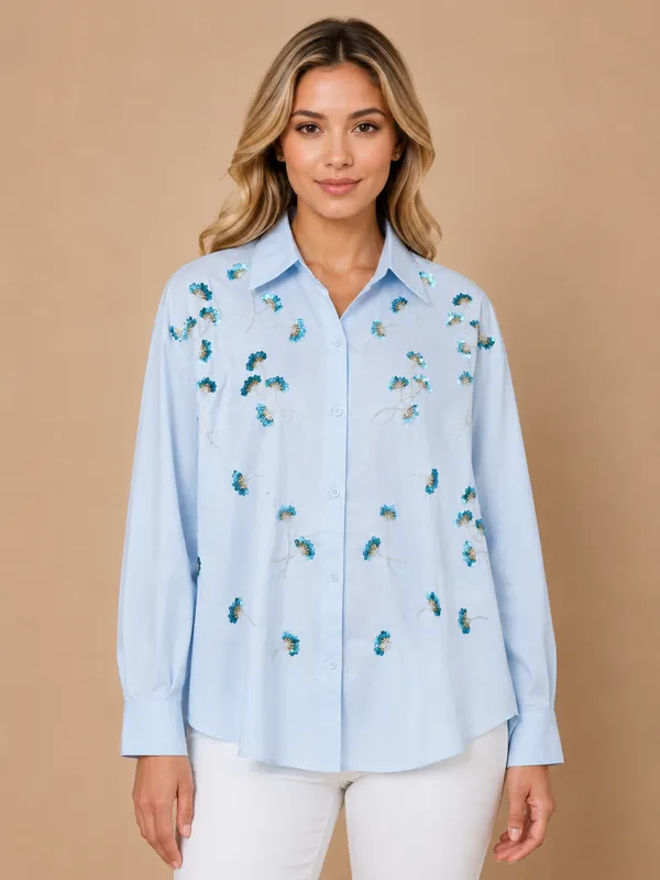Daisy_Blue_Glow_Shirt
