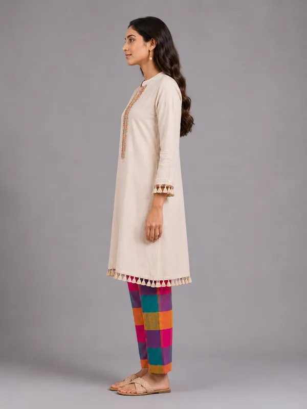 Ivory_Embroidered_Kurta_Multicolor_Check_Pants_Set_Default_Title