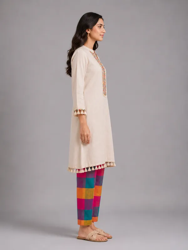 Ivory_Embroidered_Kurta_Multicolor_Check_Pants_Set_Default_Title