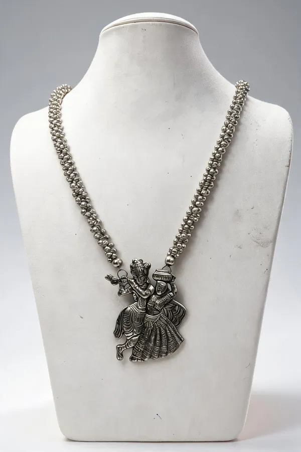 Silver_Radha_Krishna_Traditional_Pendant_Necklace_For_Women