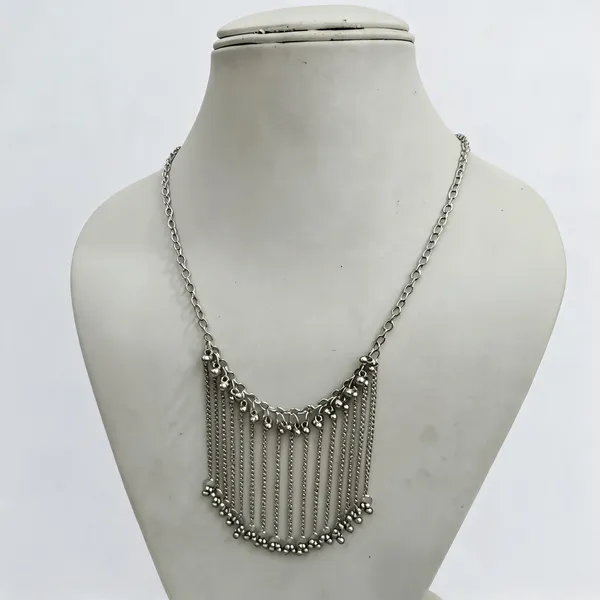 Silver_Fringe_Chain_Dangler_Statement_Necklace