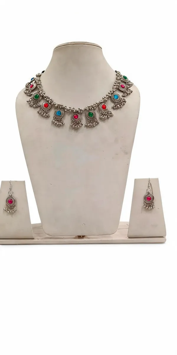 Silver_Oxidized_Multicolour_Stone_Necklace_And_Earrings_Set_For_Women