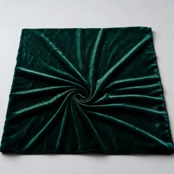 Silky_Plain_Velvet-_Bottle_Green_(222)
