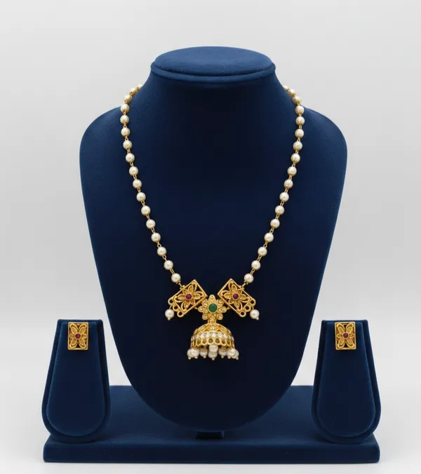 Gold_Tone_Traditional_Necklace_Set_for_Women