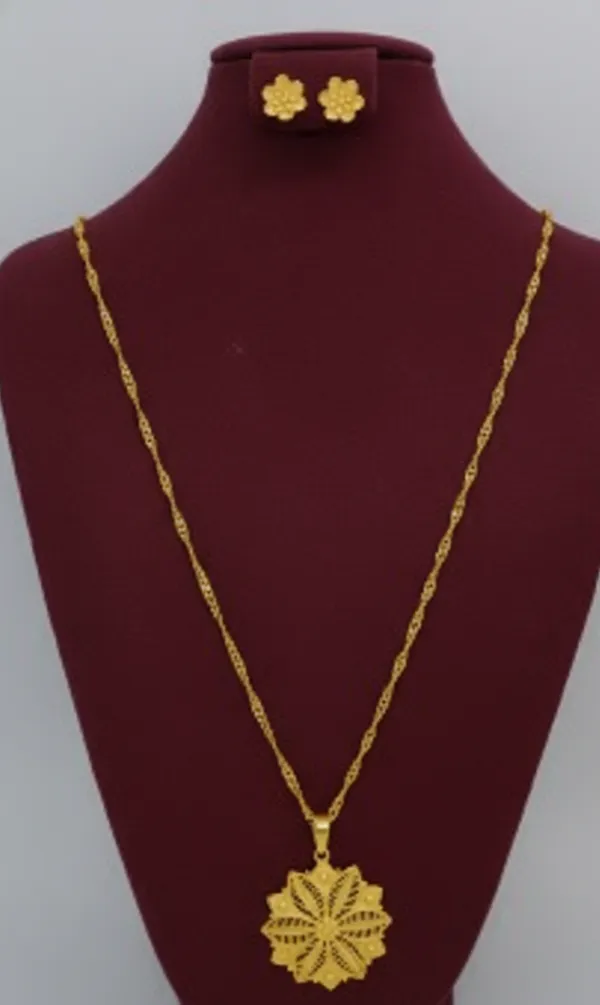 Gold_Tone_Floral_Pendant_Necklace_And_Earrings_Set_for_Women