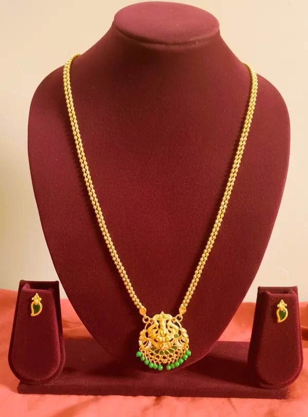 Gold_Tone_Beaded_Long_Necklace_Set_for_Women