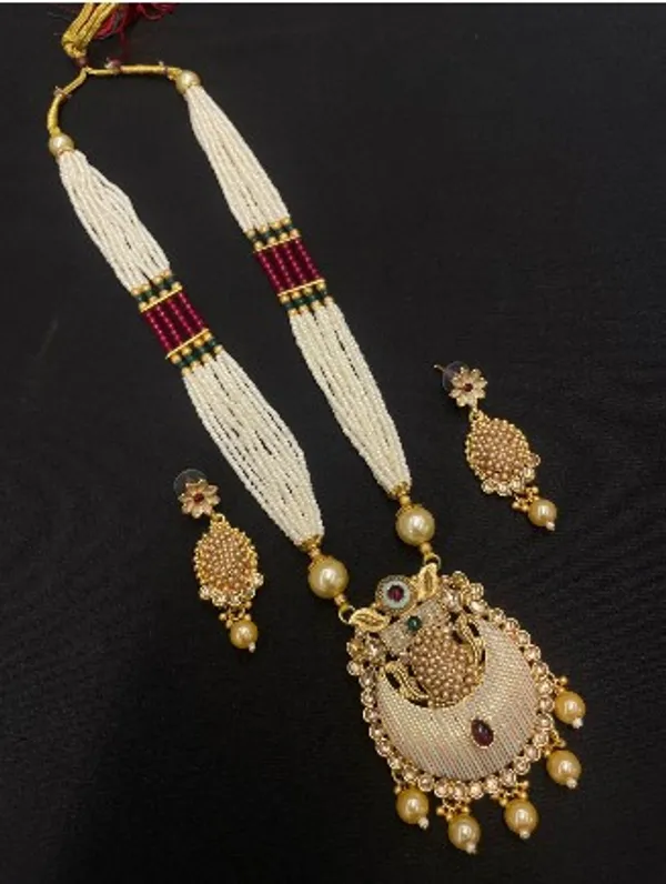 Gold-Tone_White_Bead_Ornate_Pendant_Necklace_Earring_Set_For_Women