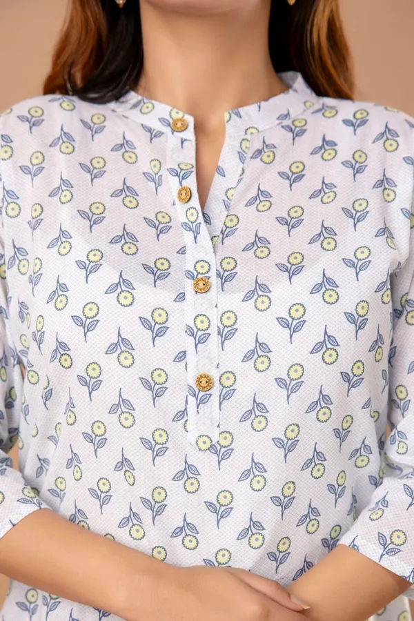 Floral_Breeze_Cotton_Short_Kurta_White_Blue_Floral_Print_With_Button_Detail
