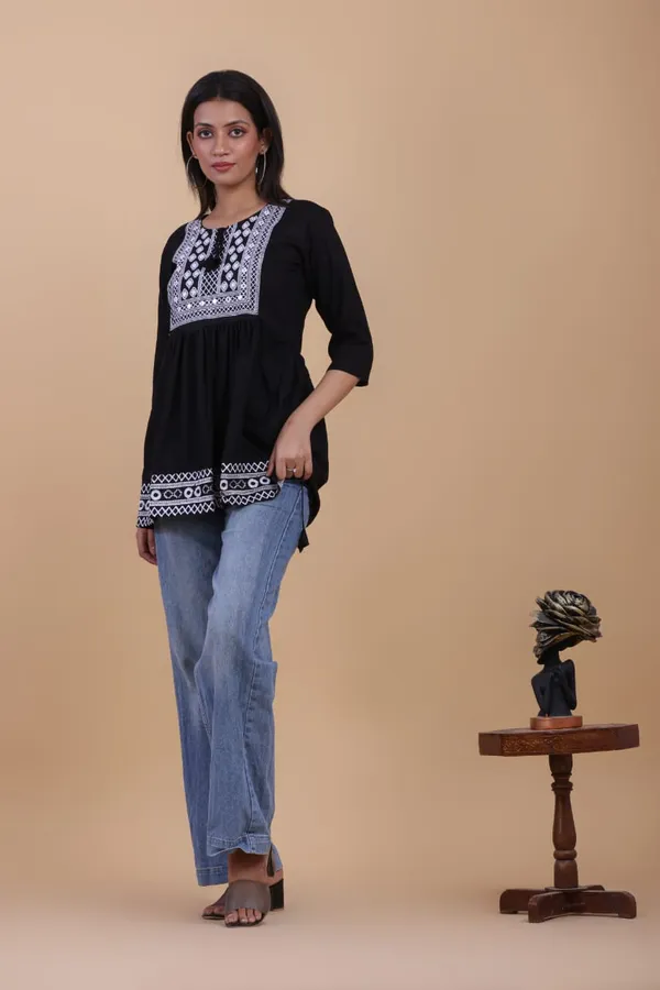 Black_Elegance_Embroidery_Top