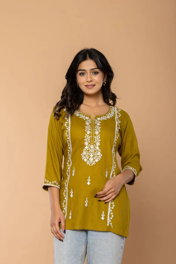 Olive_Bloom_Embroidery_Top