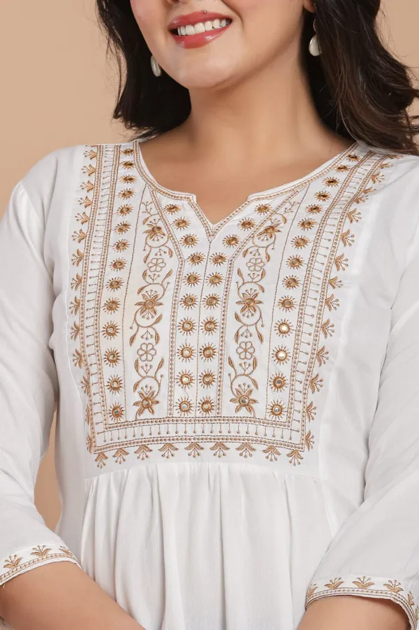 White_Glow_Embroidered_Kurti