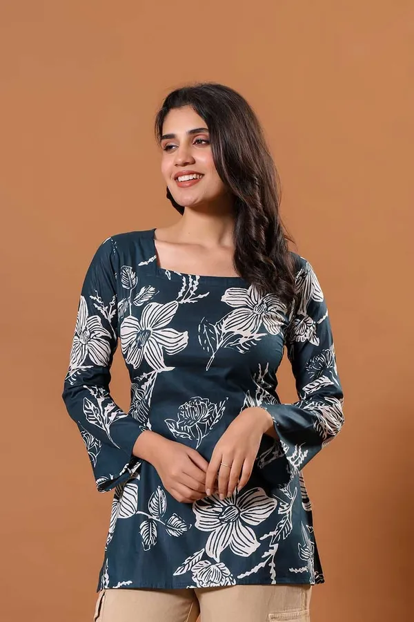 Sapphire_Leaf_Kurti