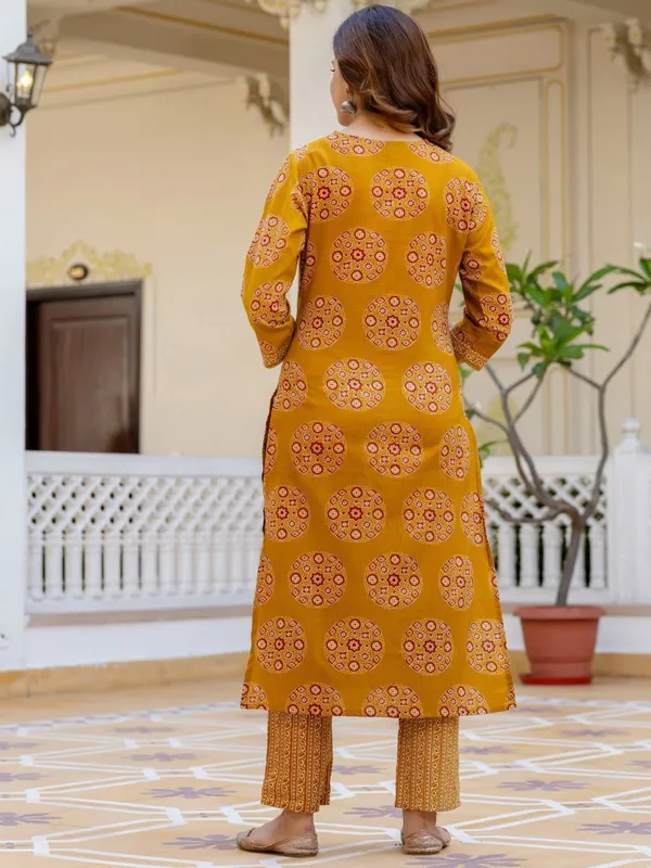 Golden_Ajrakh_3_Piece_Set