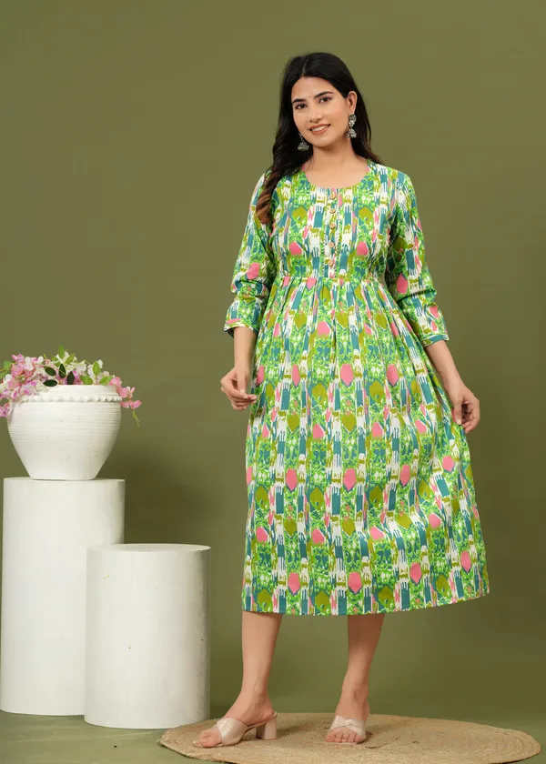 Emerald_Bloom_Maternity_Dress
