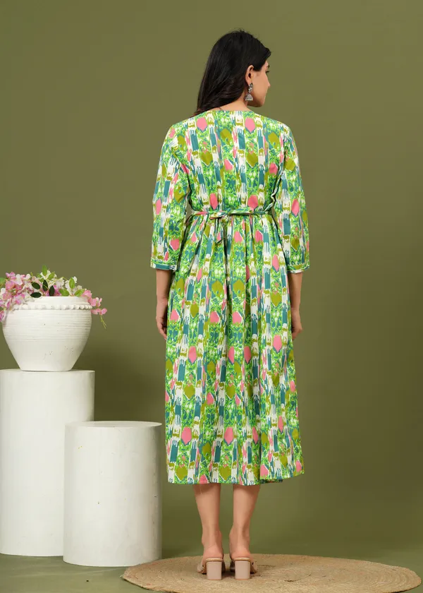 Emerald_Bloom_Maternity_Dress