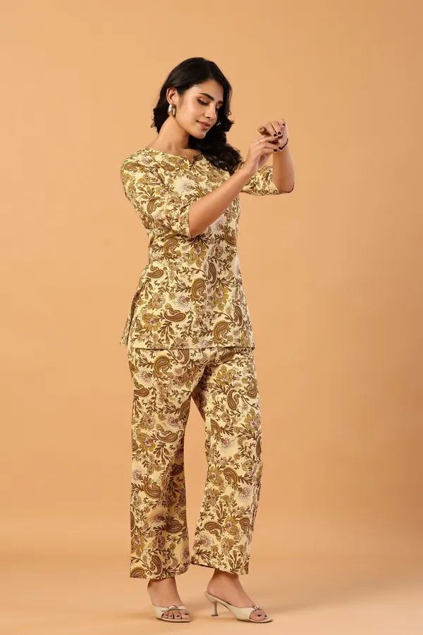 Golden_Paisley_Floral_Co_Ord_Set