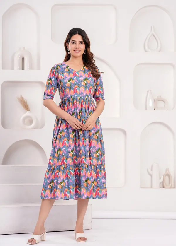 Lilac_Petals_Maternity_Dress