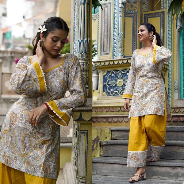 Yellow_Crepe_Kurta_Set_For_Women