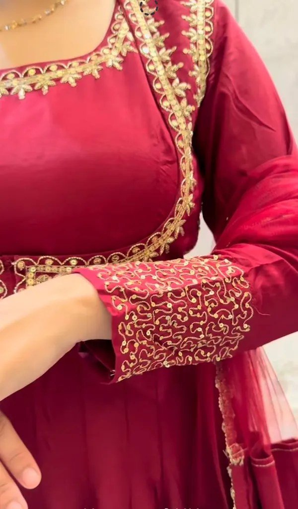 Red_Roman_Cotton_Anarkali_Suit_Set_For_Women