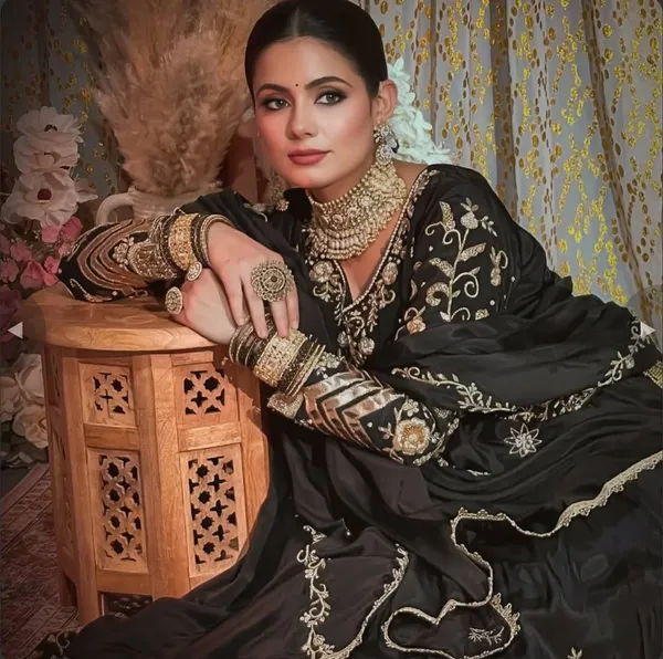 Black_Crepe_Anarkali_Suit_Set_For_Women
