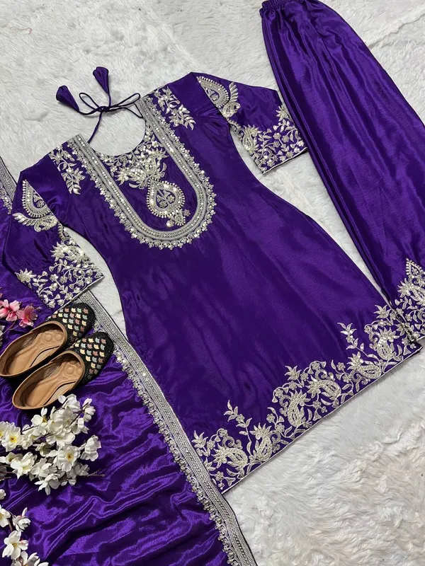 Violet_Chinon_Silk_Kurta_Set_For_Women