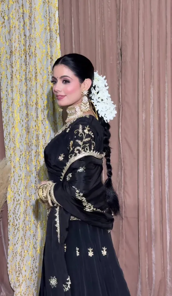 Black_Crepe_Anarkali_Suit_Set_For_Women