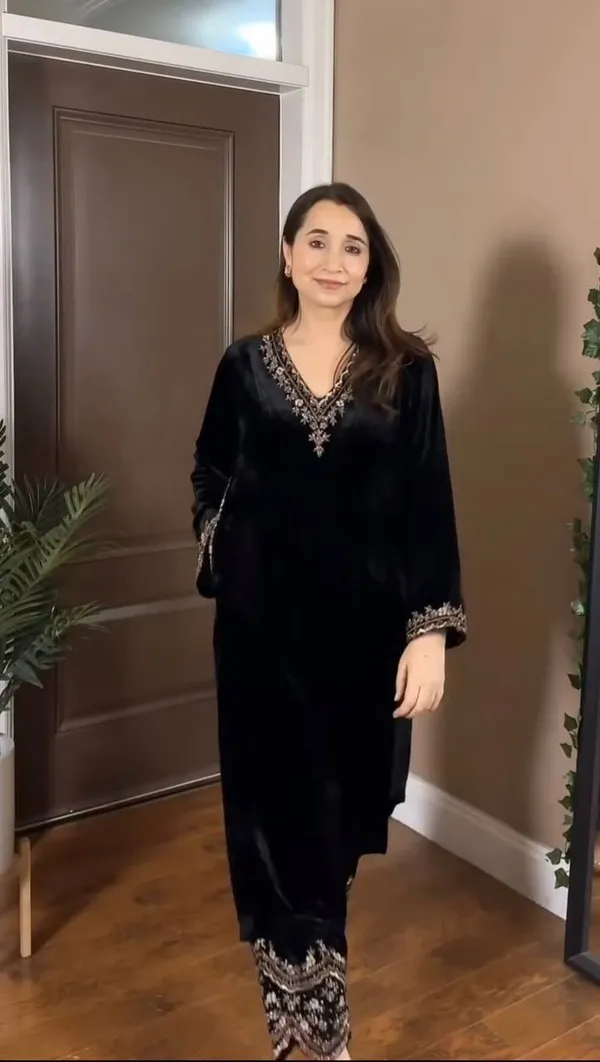 Premium_Black_Velvet_Embroidered_Kurta_Set_for_Women_with_Designer_Neckline_&_Matching_Printed_Bottoms
