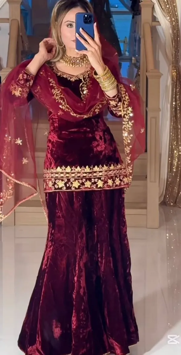 Maroon_Viscose_Velvet_Anarkali_Suit_Set_For_Women