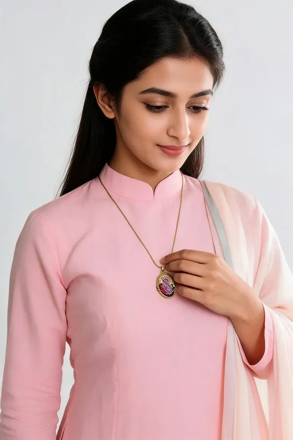 Gold_&_Pink_Alloy_Floral_Pendant_Necklace_For_Women
