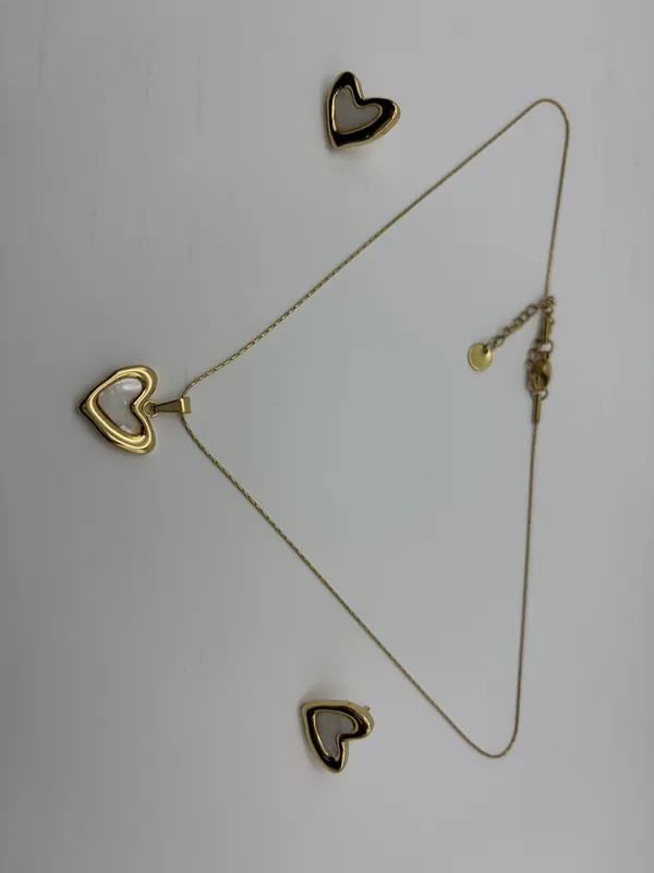 Gold_Alloy_Heart_Pendant_Necklace_And_Earrings_Set_For_Women