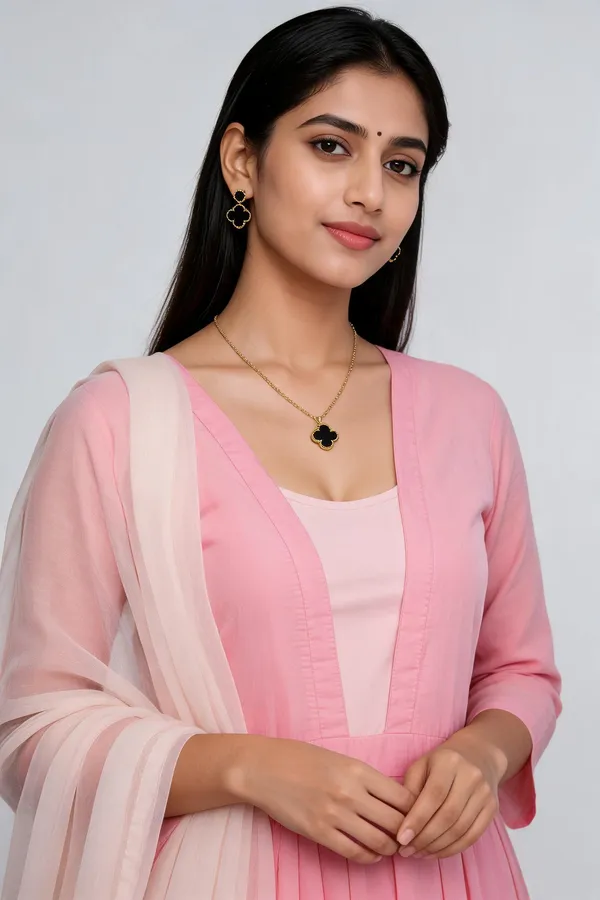 Gold_Black_Alloy_Clover_Necklace_And_Earrings_Set_For_Women