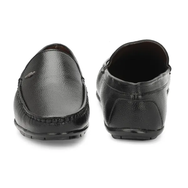 Black_Textured_Slip-On_Loafers_for_Men