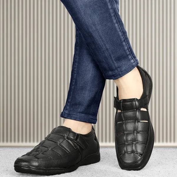 Black_Textured_Slip-On_Casual_Shoes_for_Men