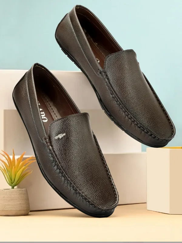 Brown_Textured_Slip-On_Loafers_for_Men