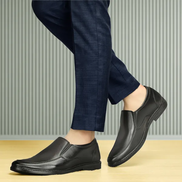 Black_Slip-On_Formal_Shoes_for_Men