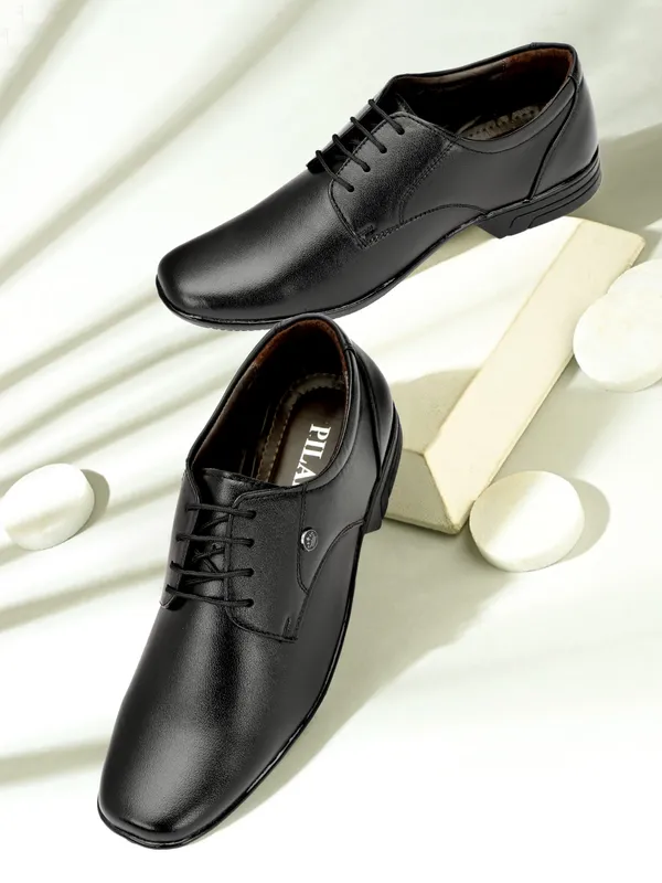 Black_Lace-Up_Formal_Shoes_for_Men