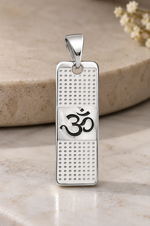 Silver_Metal_Om_Symbol_Pendant_For_Unisex