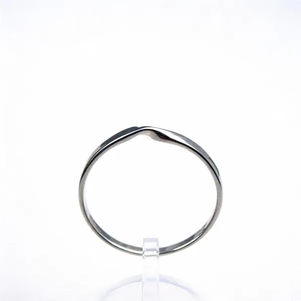 Silver_Plain_Minimalist_Slim_Band_Ring_For_Girls