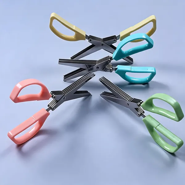 Metal_Scissor_Style_Kitchen_Tongs