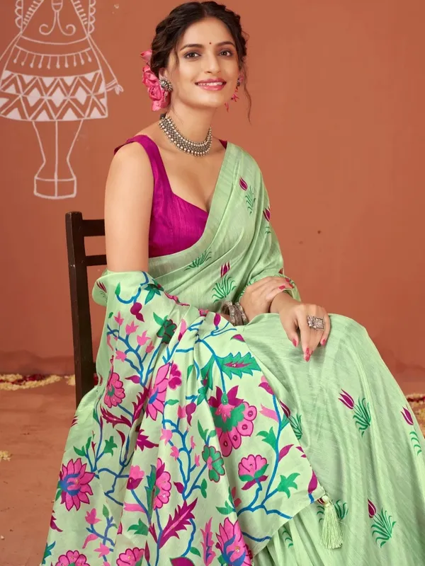 Green_Floral_Print_Saree_For_Women