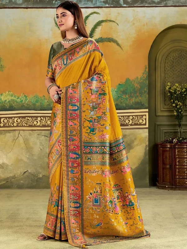 Yellow_Ethnic_Printed_Saree_For_Women