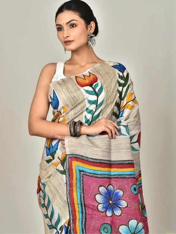 Beige_Printed_Saree_for_Women