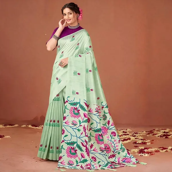 Green_Floral_Print_Saree_For_Women