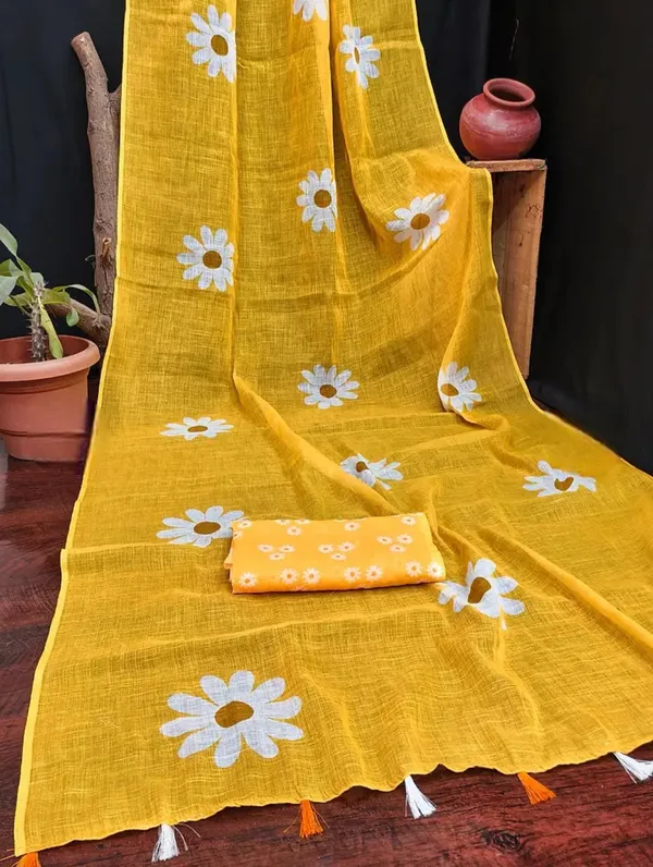 Yellow_Floral_Print_Saree_for_Women
