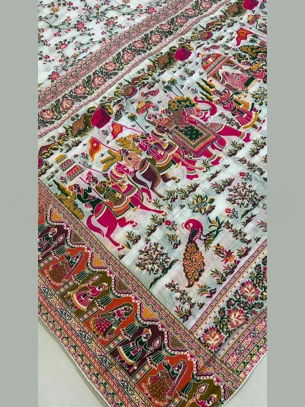 Cream_Printed_Saree_for_Women