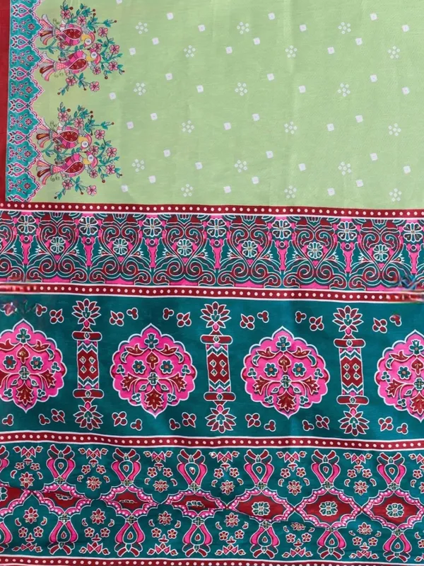 Green_Floral_Printed_Saree_For_Women